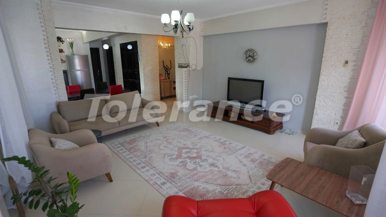 Apartment in Konyaalti, Antalya with pool - buy realty in Turkey - 69822