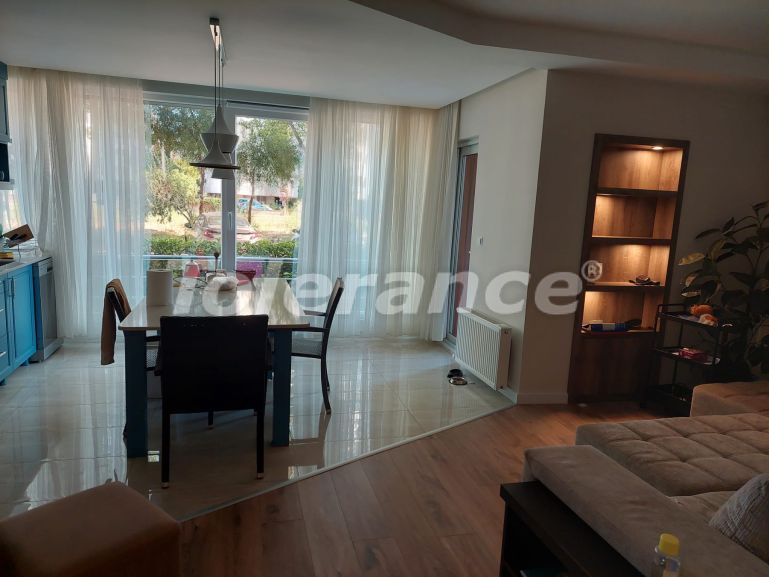 Apartment in Konyaaltı, Antalya - buy realty in Turkey - 70184