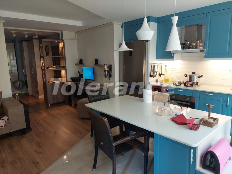Apartment in Konyaaltı, Antalya - buy realty in Turkey - 70198