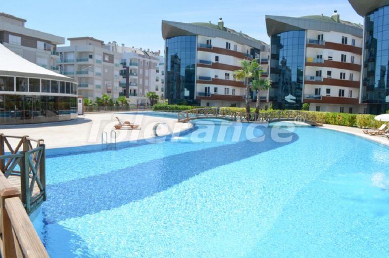 Apartment in Konyaaltı, Antalya with pool - 70487 Apartment in Konyaaltı, Antalya with pool - buy realty in Turkey - 70487