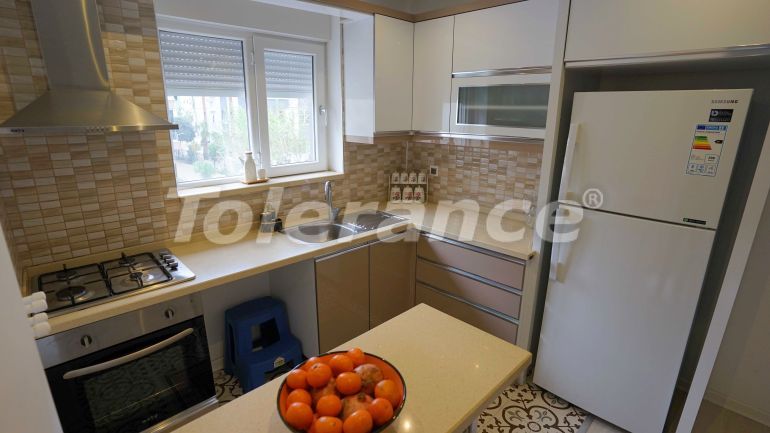 Apartment in Konyaalti, Antalya with pool - buy realty in Turkey - 77330