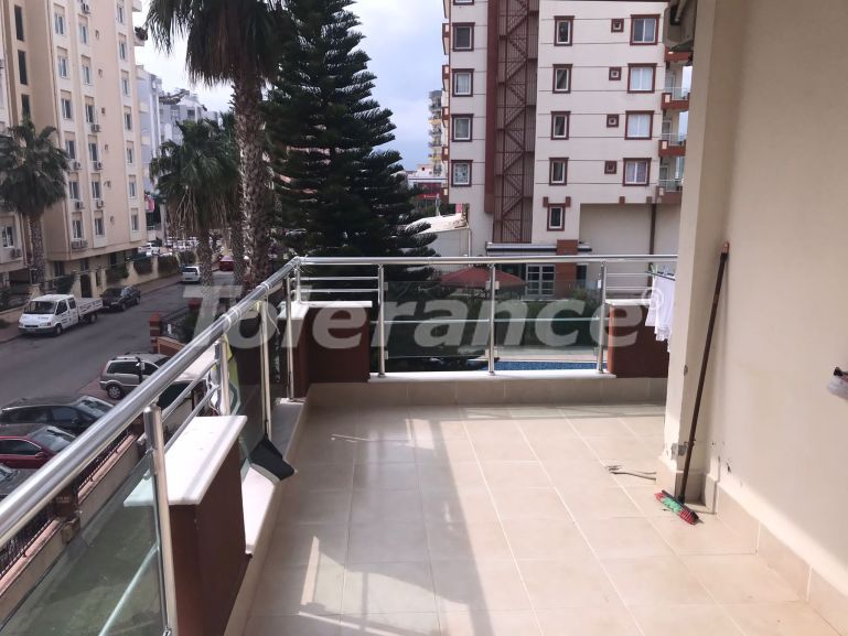 Apartment in Konyaaltı, Antalya with pool - 82746 Apartment in Konyaaltı, Antalya with pool - buy realty in Turkey - 82746