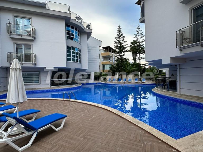 Apartment in Konyaaltı, Antalya with pool - buy realty in Turkey - 94481