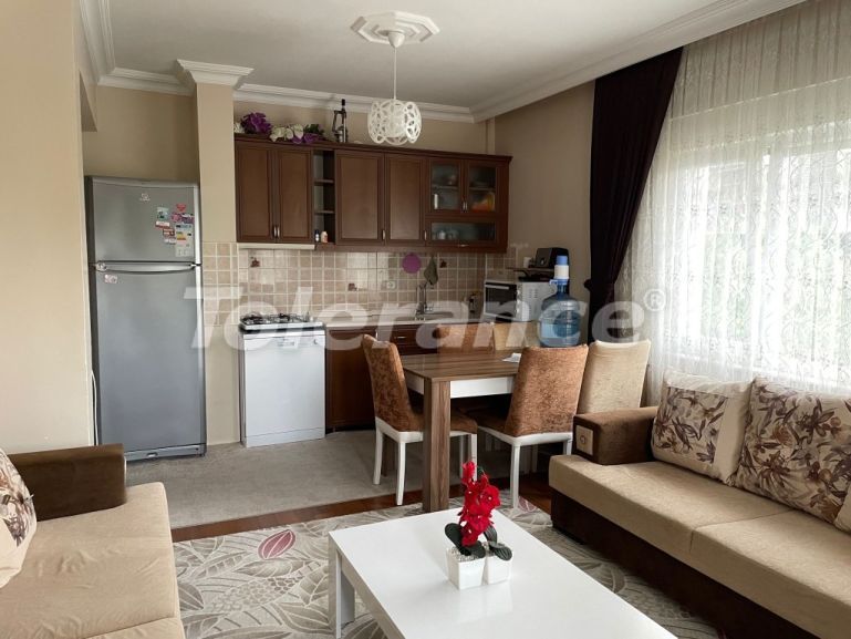 Apartment in Konyaaltı, Antalya with pool - buy realty in Turkey - 98025