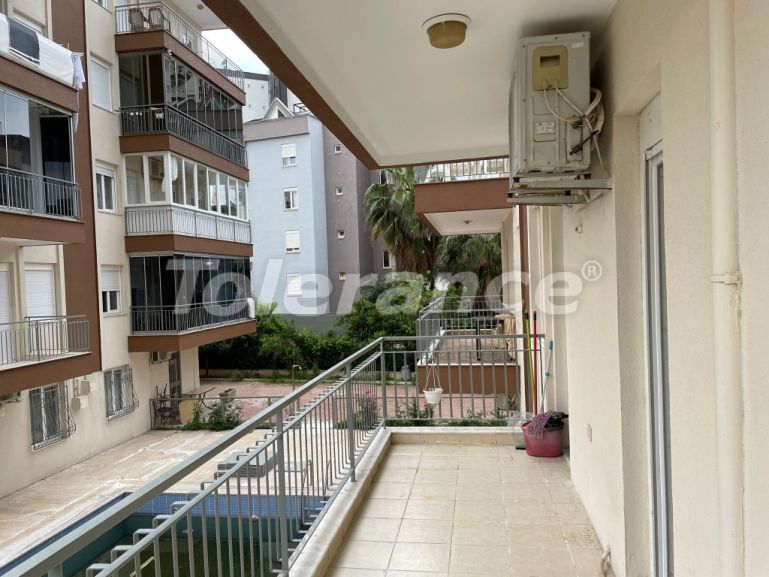 Apartment in Konyaaltı, Antalya with pool - buy realty in Turkey - 98026