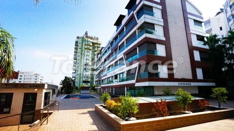 آپارتمان که در کونیاآلتی, آنتالیا استخر - خرید ملک در ترکیه - 98085