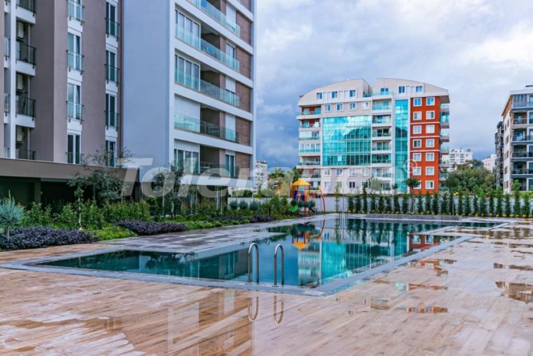 Apartment in Konyaaltı, Antalya with pool - buy realty in Turkey - 99559