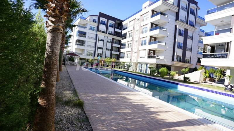 Apartment in Konyaaltı, Antalya with pool - buy realty in Turkey - 109195