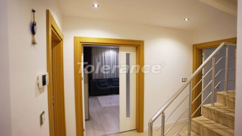 Apartment in Konyaalti, Antalya pool - buy realty in Turkey - 32026