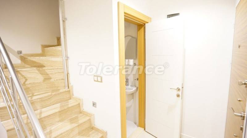 Apartment in Konyaalti, Antalya pool - buy realty in Turkey - 32041