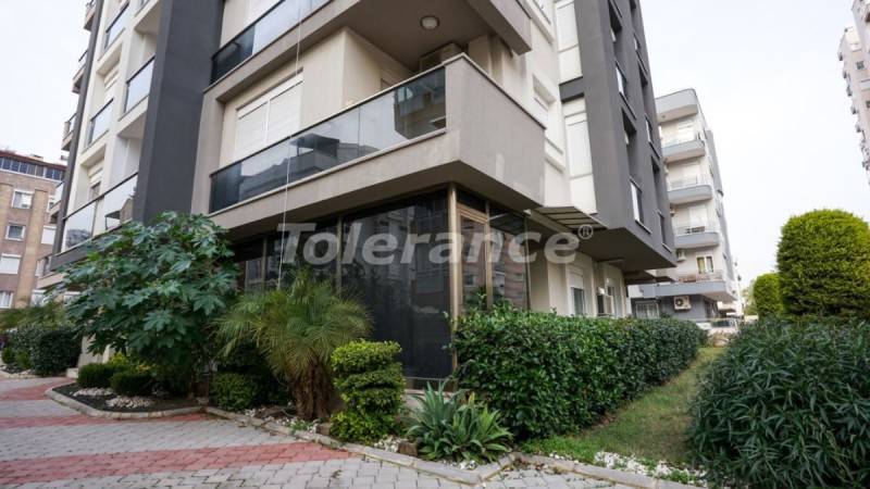 Apartment in Konyaalti, Antalya pool - buy realty in Turkey - 32069