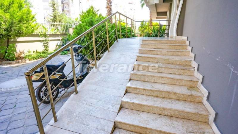 Apartment in Konyaalti, Antalya with pool - buy realty in Turkey - 40462