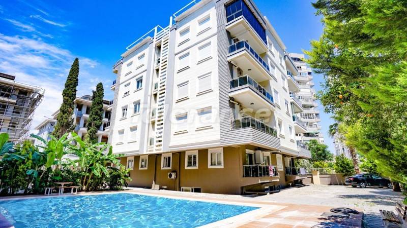 Apartment in Konyaalti, Antalya with pool - buy realty in Turkey - 40476