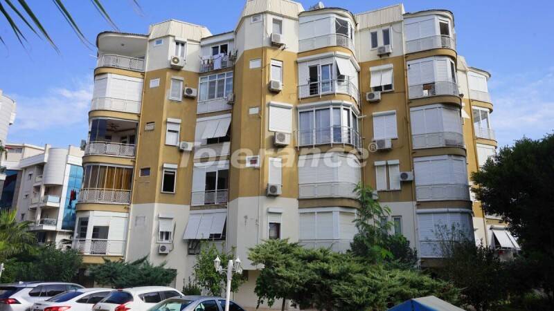 Apartment in Konyaalti, Antalya with pool - buy realty in Turkey - 63862