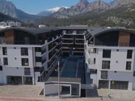Apartment in Konyaalti, Antalya with pool - buy realty in Turkey - 77589