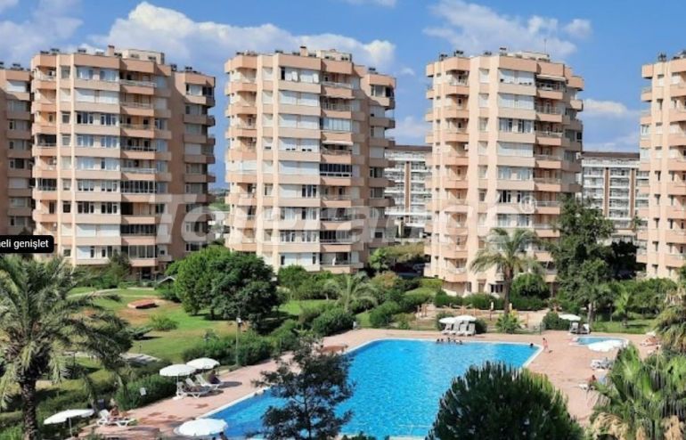 آپارتمان که در کوندو, آنتالیا استخر - خرید ملک در ترکیه - 95042
