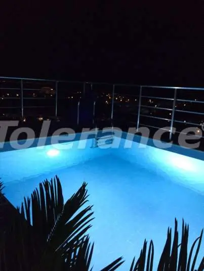 آپارتمان از سازنده که در کوش‌آداسی استخر - خرید ملک در ترکیه - 13323