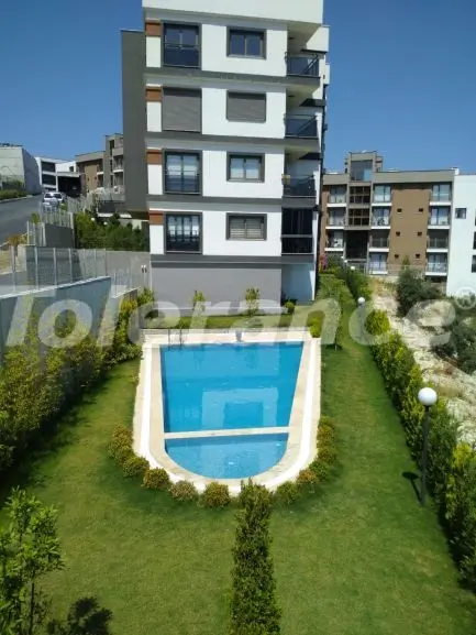 آپارتمان از سازنده که در کوش‌آداسی استخر - خرید ملک در ترکیه - 23808