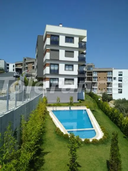 آپارتمان از سازنده که در کوش‌آداسی استخر - خرید ملک در ترکیه - 23811