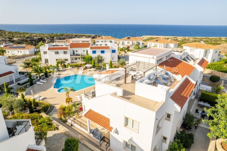 Appartement еn Kyrénia, Chypre du Nord vue sur la mer piscine - acheter un bien immobilier en Turquie - 106077