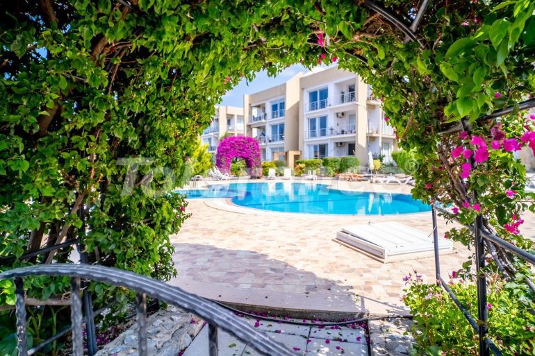 Appartement in Kyrenie, Noord-Cyprus zwembad - onroerend goed kopen in Turkije - 108180