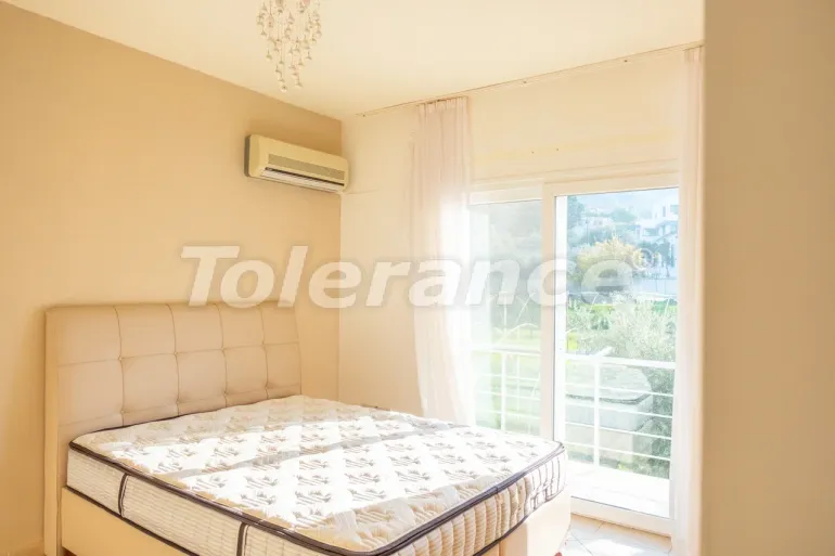 Appartement in Kyrenie, Noord-Cyprus zwembad - onroerend goed kopen in Turkije - 108201