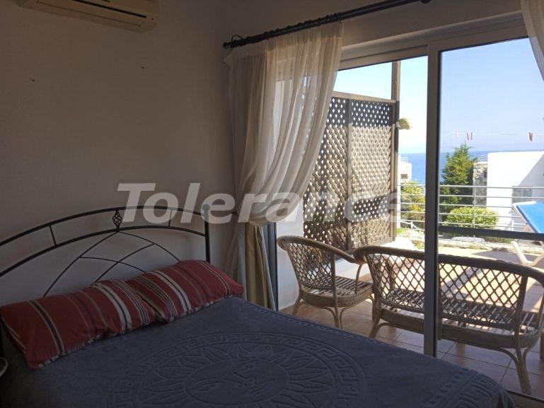 Appartement in Kyrenie, Noord-Cyprus zeezicht zwembad - 111749 Appartement in Kyrenie, Noord-Cyprus zeezicht zwembad - onroerend goed kopen in Turkije - 111749