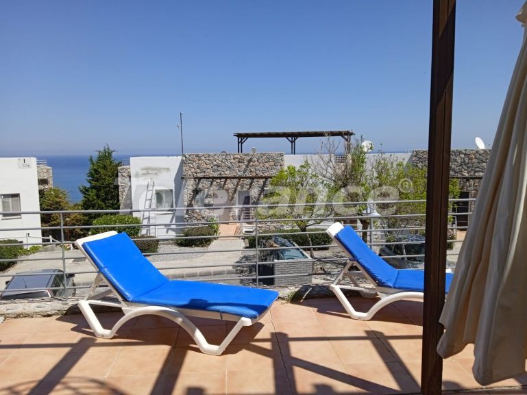 Appartement in Kyrenie, Noord-Cyprus zeezicht zwembad - 111753 Appartement in Kyrenie, Noord-Cyprus zeezicht zwembad - onroerend goed kopen in Turkije - 111753