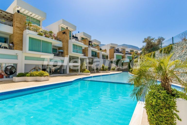 Apartment from the developer in Kyrenia, Northern Cyprus with pool - buy realty in Turkey - 144496