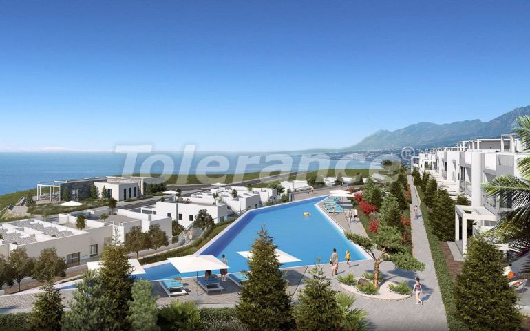 Apartment in Kyrenia, Northern Cyprus - buy realty in Turkey - 71934
