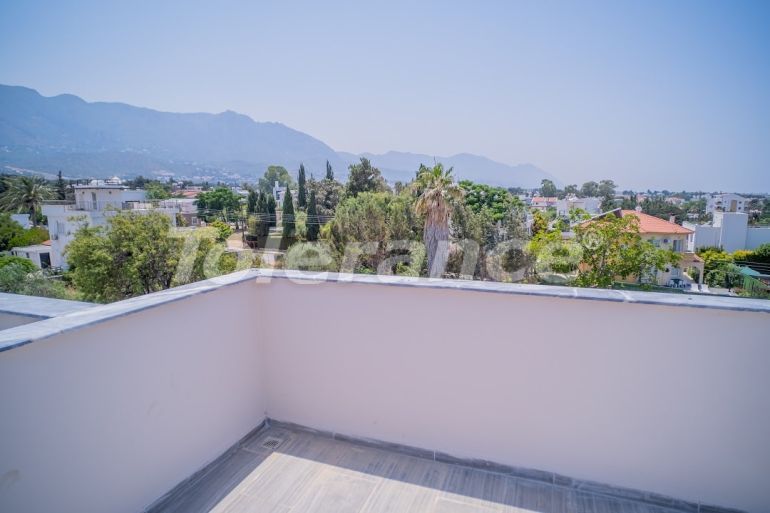 Apartment from the developer in Kyrenia, Northern Cyprus with sea view with pool - 72440 Apartment from the developer in Kyrenia, Northern Cyprus with sea view with pool - buy realty in Turkey - 72440