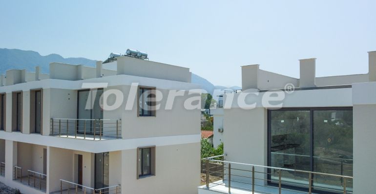 Appartement van de ontwikkelaar in Kyrenie, Noord-Cyprus zeezicht zwembad - onroerend goed kopen in Turkije - 72469