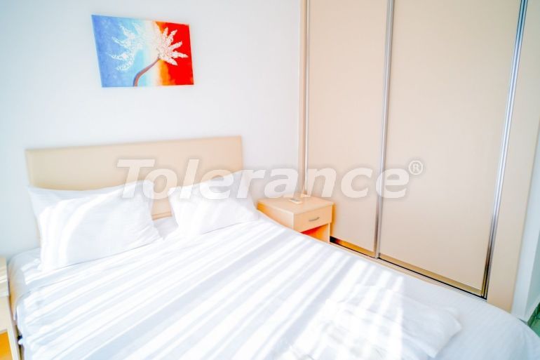 Apartment in Kyrenia, Northern Cyprus with sea view with pool - 73291 Apartment in Kyrenia, Northern Cyprus with sea view with pool - buy realty in Turkey - 73291