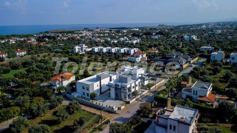 شقق في:في كيرينيا, قبرص الشمالية - شراء عقار في تركيا - 76675