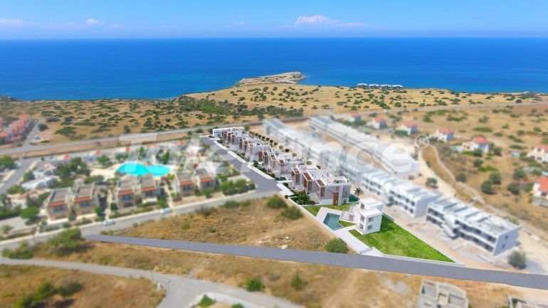 Apartment from the developer in Kyrenia, Northern Cyprus with sea view with pool with installment - buy realty in Turkey - 76768