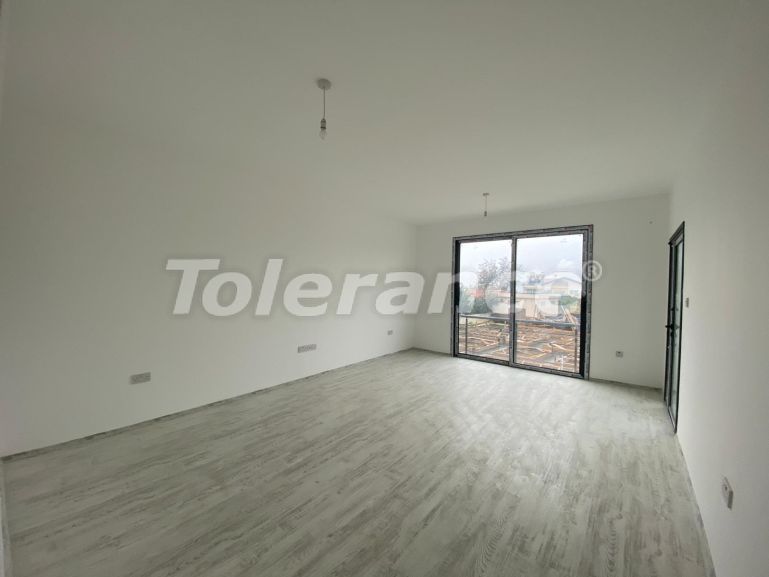 Apartment in Kyrenia, Northern Cyprus with pool - 76928 Apartment in Kyrenia, Northern Cyprus with pool - buy realty in Turkey - 76928