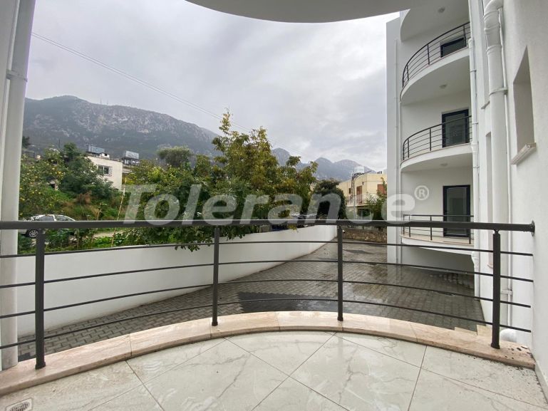 Apartment in Kyrenia, Northern Cyprus with pool - 76939 Apartment in Kyrenia, Northern Cyprus with pool - buy realty in Turkey - 76939