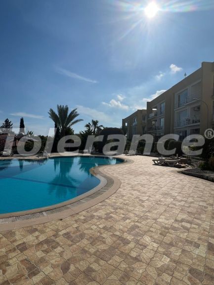 Appartement in Kyrenie, Noord-Cyprus zwembad - onroerend goed kopen in Turkije - 81536