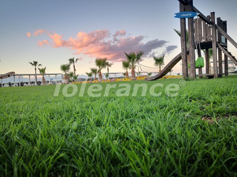 Apartment in Kyrenia, Northern Cyprus with sea view with pool with installment - buy realty in Turkey - 85417