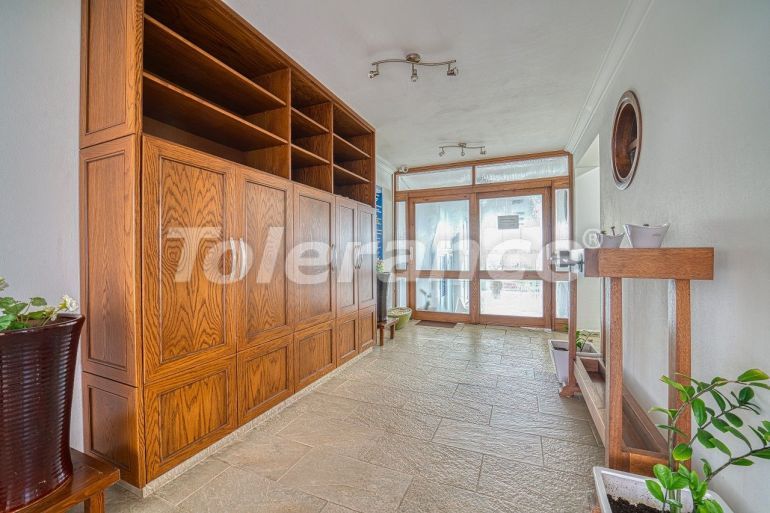 Apartment in Kyrenia, Northern Cyprus with sea view with pool with installment - buy realty in Turkey - 85428