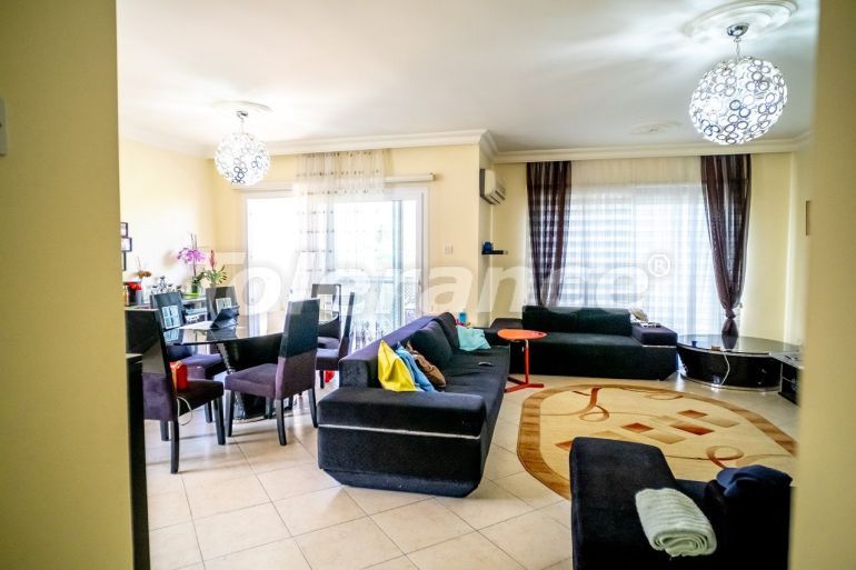 Apartment in Kyrenia, Northern Cyprus - buy realty in Turkey - 85715