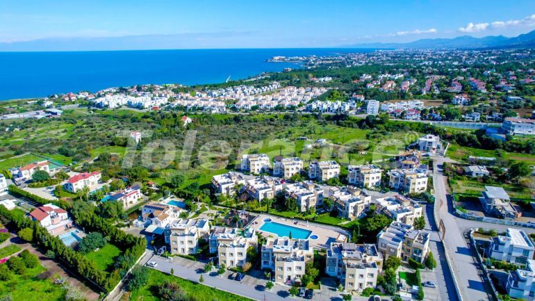 آپارتمان که در کیرینیا, قبرس شمالی منظره دریا استخر - خرید ملک در ترکیه - 88606