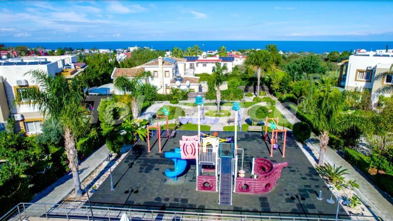 آپارتمان که در کیرینیا, قبرس شمالی منظره دریا استخر - خرید ملک در ترکیه - 88608