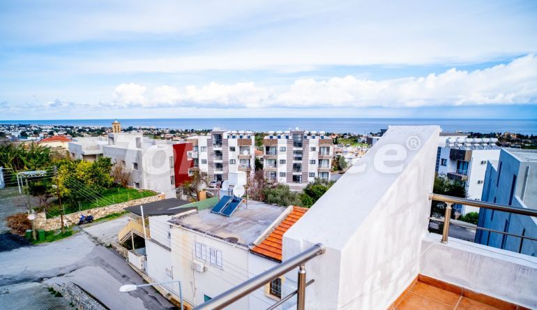 آپارتمان که در کیرینیا, قبرس شمالی منظره دریا استخر - خرید ملک در ترکیه - 88841