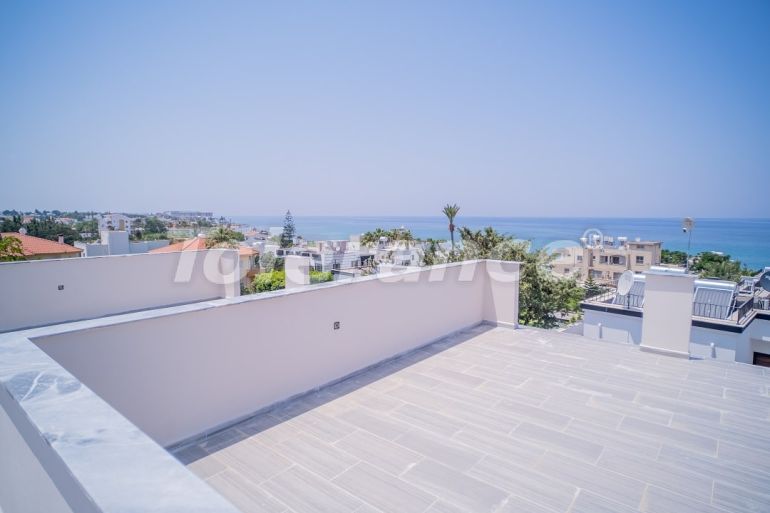 Apartment from the developer in Kyrenia, Northern Cyprus with sea view with pool - 90806 Apartment from the developer in Kyrenia, Northern Cyprus with sea view with pool - buy realty in Turkey - 90806