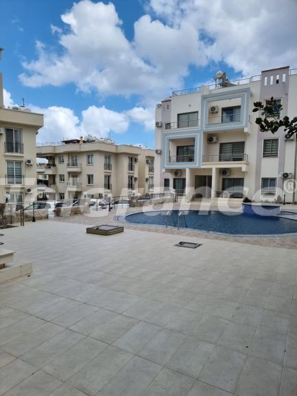 Apartment in Kyrenia, Northern Cyprus with pool - buy realty in Turkey - 92144