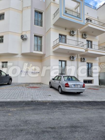 Apartment in Kyrenia, Northern Cyprus with pool - buy realty in Turkey - 92152