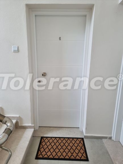 Apartment in Kyrenia, Northern Cyprus with pool - buy realty in Turkey - 92155