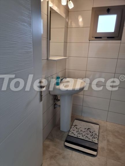 Apartment in Kyrenia, Northern Cyprus with pool - buy realty in Turkey - 92164