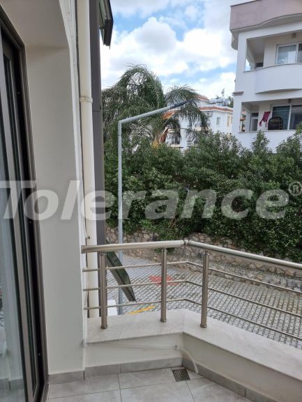 Apartment in Kyrenia, Northern Cyprus with pool - buy realty in Turkey - 92165
